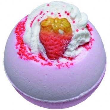 Musująca kula do kąpieli Truskaweczka - Bomb Cosmetics