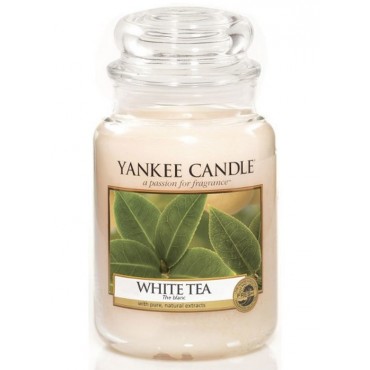 Duża świeca White Tea Yankee Candle