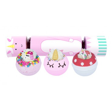 Zestaw upominkowy w kształcie cukierka The Christmas Unicorn Bomb Cosmetics