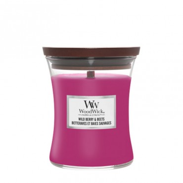 Średnia świeca Wild Berry & Beets Woodwick