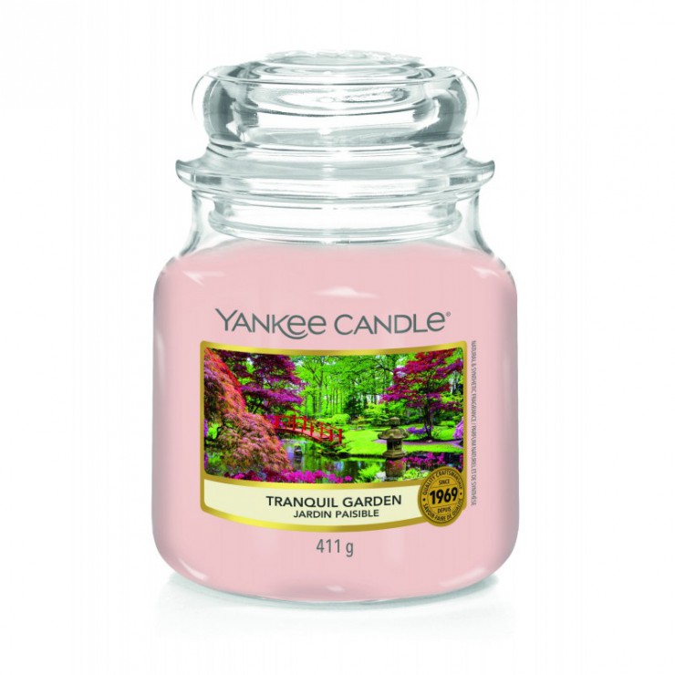 Średnia świeca Tranquil Garden Yankee Candle Średnia świeca Tranquil Garden Yankee Candle