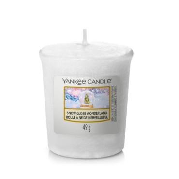Sampler Snow Globe Wonderland Yankee Candle