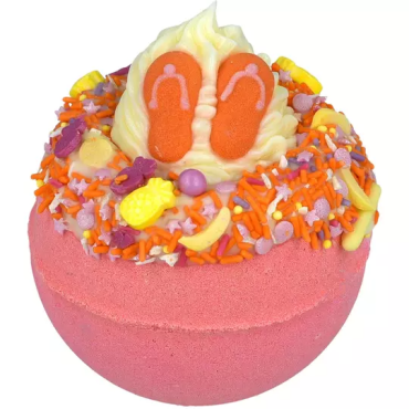 Musująca kula do kąpieli Girls just Wanna Have Fun Bomb Cosmetics