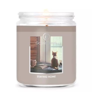 Mała świeca Staying Home Goose Creek Candle
