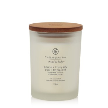 Średnia świeca Peace & Tranquility (Cashmere Jasmine) Chesapeake Bay Candle