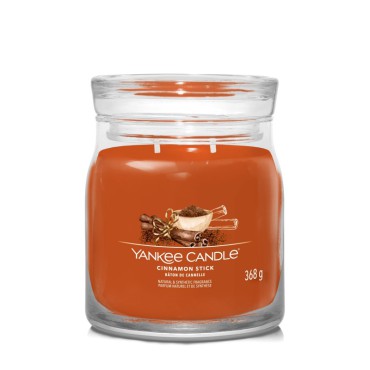 Średnia świeca Signature Cinnamon Stick Yankee Candle
