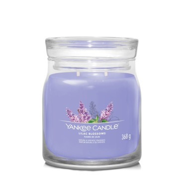 Średnia świeca Signature Lilac Blossoms Yankee Candle