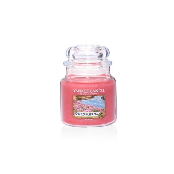 Średnia świeca Garden By The Sea Yankee Candle Średnia świeca Garden By The Sea Yankee Candle