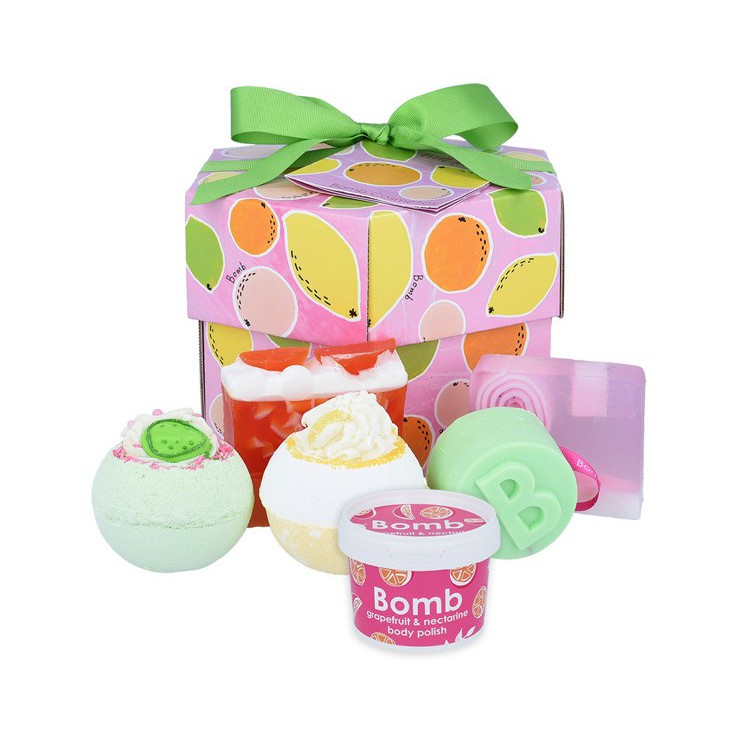 Zestaw upominkowy OWOCOWY KOSZYCZEK Bomb Cosmetics