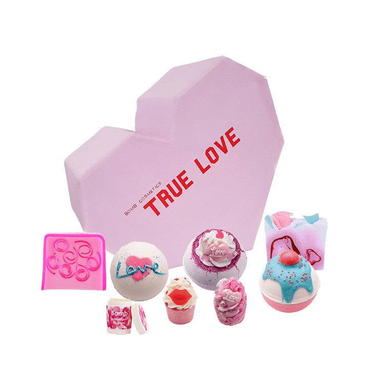 Zestaw kosmetyków True Love Bomb Cosmetics Zestaw kosmetyków True Love Bomb Cosmetics