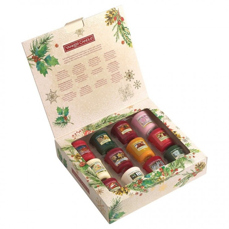 Magical Christmas Morning zestaw 12 świec typu votive Yankee Candle Magical Christmas Morning zestaw 12 świec typu votive Yankee Candle