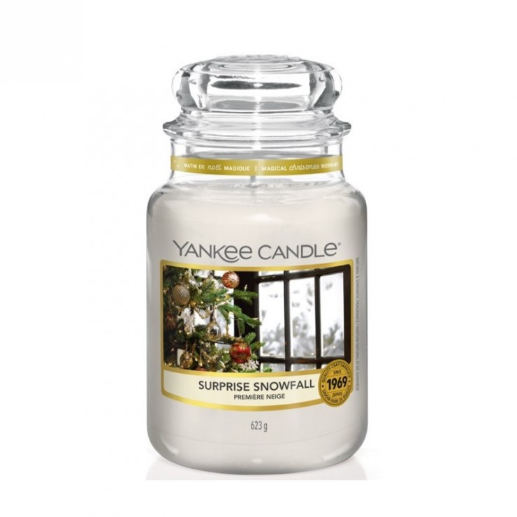 Duża świeca Surprise Snowfall Yankee Candle Duża świeca Surprise Snowfall Yankee Candle