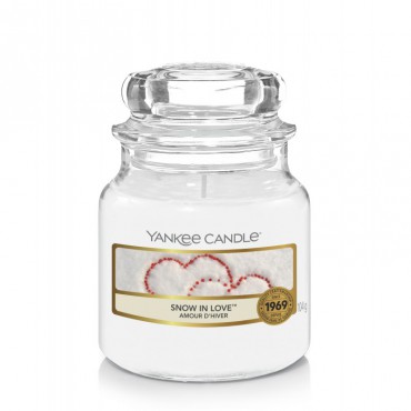 Mała świeca Snow in Love Yankee Candle