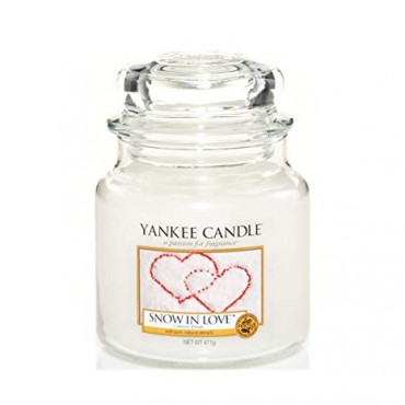 Średnia świeca Snow in Love Yankee Candle