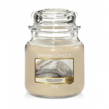 Średnia świeca Warm Cashmere Yankee Candle