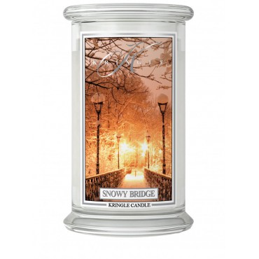 Duża świeca Snowy Bridge Kringle Candle