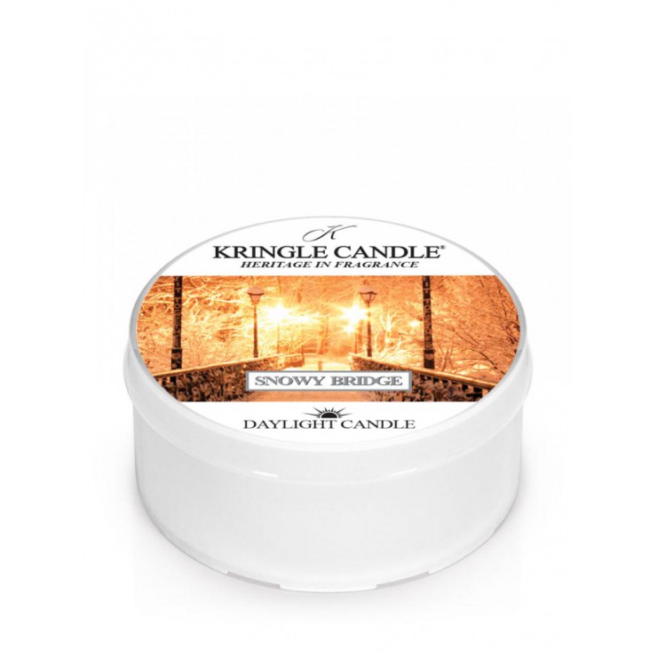Daylight świeczka Snowy Bridge Kringle Candle Daylight świeczka Snowy Bridge Kringle Candle